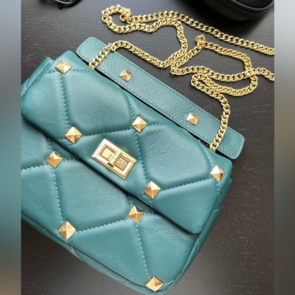 Crossbody Bag - Picture 4 of 7